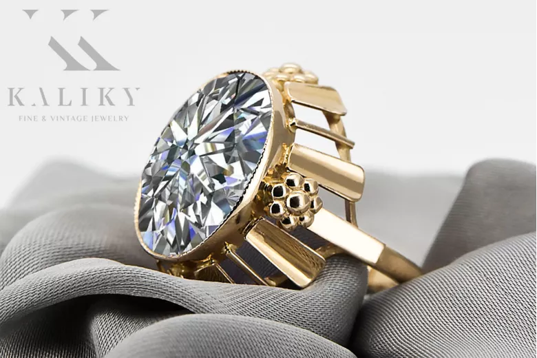 Кольцо Винтаж стиль Циркон 14-кв Желтое золото vrc043y